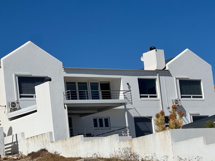 4 Bedroom Property for Sale in Da Gama Bay Western Cape